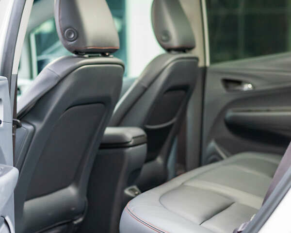 Білий Шевроле Bolt EV, об'ємом двигуна 0 л та пробігом 135 тис. км за 14300 $, фото 23 на Automoto.ua