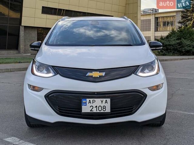 Белый Шевроле Bolt EV, объемом двигателя 0 л и пробегом 140 тыс. км за 14300 $, фото 1 на Automoto.ua