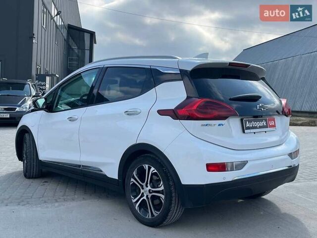 Белый Шевроле Bolt EV, объемом двигателя 0 л и пробегом 219 тыс. км за 12800 $, фото 8 на Automoto.ua