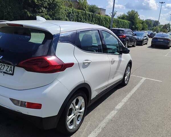 Білий Шевроле Bolt EV, об'ємом двигуна 0 л та пробігом 253 тис. км за 12200 $, фото 9 на Automoto.ua