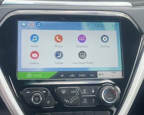 Белый Шевроле Bolt EV, объемом двигателя 0 л и пробегом 82 тыс. км за 12700 $, фото 18 на Automoto.ua