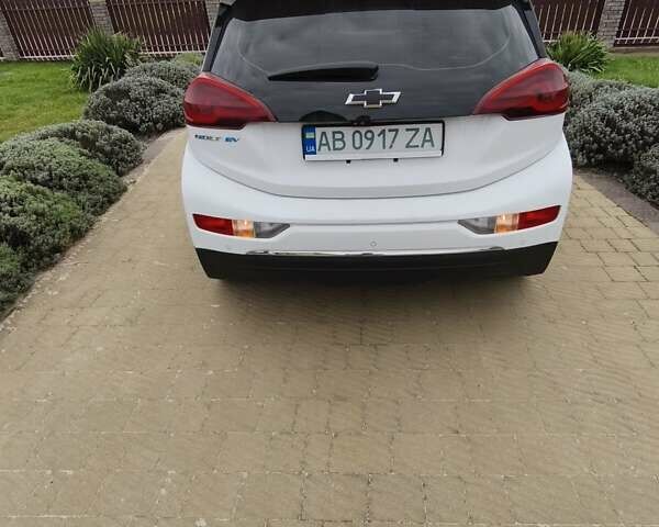 Білий Шевроле Bolt EV, об'ємом двигуна 0 л та пробігом 246 тис. км за 11900 $, фото 3 на Automoto.ua