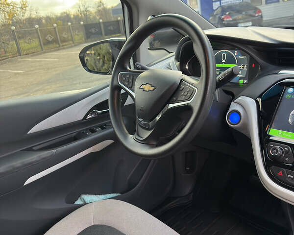 Білий Шевроле Bolt EV, об'ємом двигуна 0 л та пробігом 118 тис. км за 14300 $, фото 23 на Automoto.ua