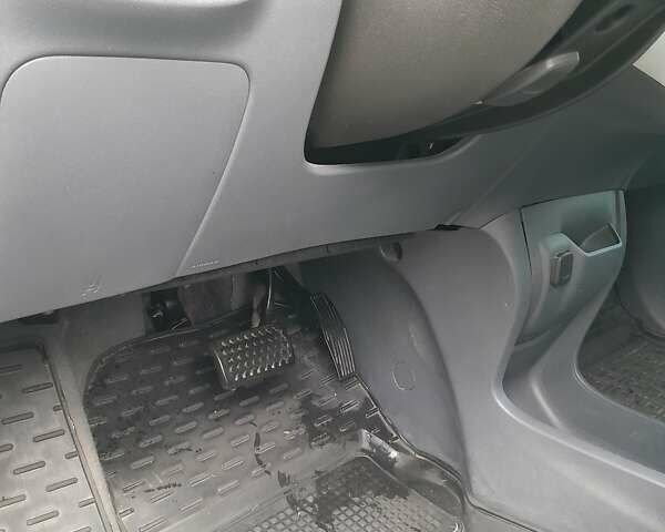 Белый Шевроле Bolt EV, объемом двигателя 0 л и пробегом 70 тыс. км за 16500 $, фото 2 на Automoto.ua