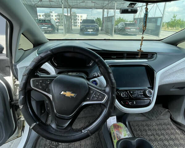 Белый Шевроле Bolt EV, объемом двигателя 0 л и пробегом 170 тыс. км за 13799 $, фото 11 на Automoto.ua