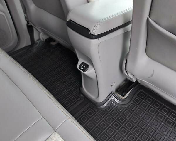 Білий Шевроле Bolt EV, об'ємом двигуна 0 л та пробігом 246 тис. км за 11900 $, фото 10 на Automoto.ua