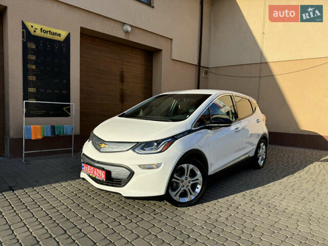 Белый Шевроле Bolt EV, объемом двигателя 0 л и пробегом 155 тыс. км за 13400 $, фото 1 на Automoto.ua