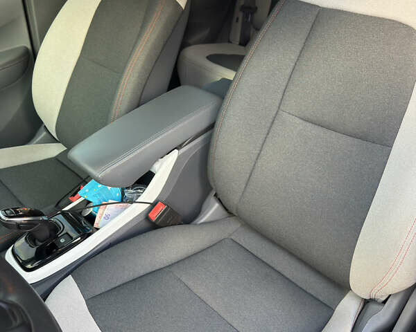 Білий Шевроле Bolt EV, об'ємом двигуна 0 л та пробігом 118 тис. км за 14300 $, фото 14 на Automoto.ua