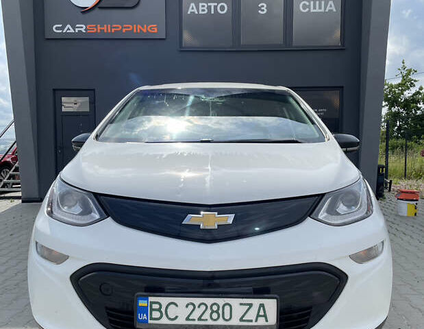 Белый Шевроле Bolt EV, объемом двигателя 0 л и пробегом 170 тыс. км за 13799 $, фото 3 на Automoto.ua
