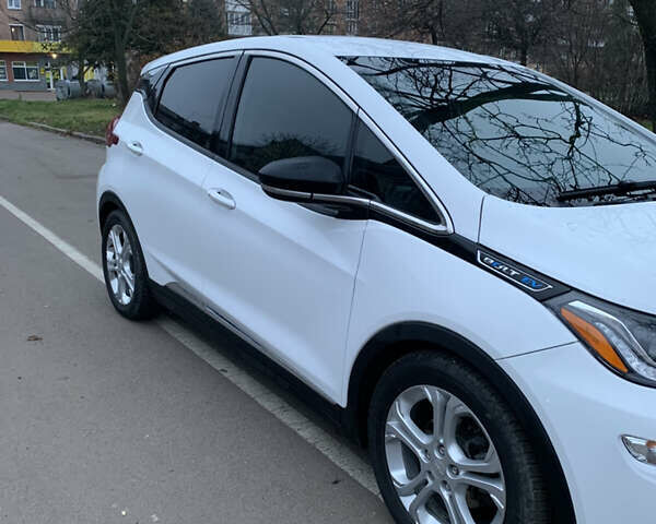 Білий Шевроле Bolt EV, об'ємом двигуна 0 л та пробігом 244 тис. км за 13000 $, фото 6 на Automoto.ua