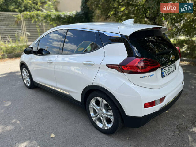 Білий Шевроле Bolt EV, об'ємом двигуна 0 л та пробігом 132 тис. км за 14200 $, фото 11 на Automoto.ua