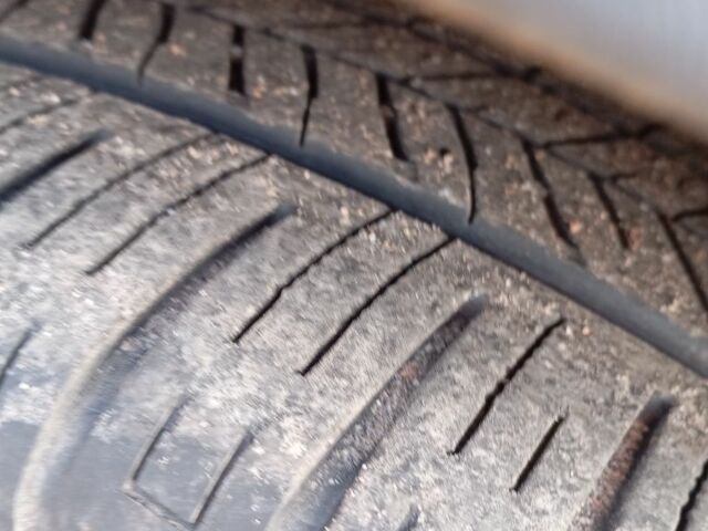 Белый Шевроле Bolt EV, объемом двигателя 0 л и пробегом 154 тыс. км за 13800 $, фото 3 на Automoto.ua