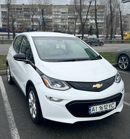 Білий Шевроле Bolt EV, об'ємом двигуна 0 л та пробігом 47 тис. км за 17500 $, фото 3 на Automoto.ua