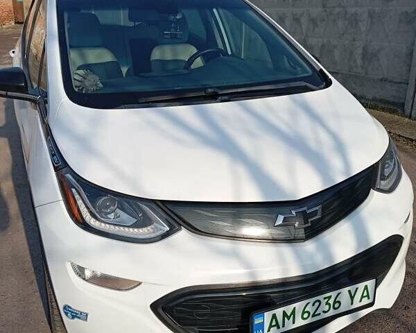 Белый Шевроле Bolt EV, объемом двигателя 0 л и пробегом 155 тыс. км за 13200 $, фото 10 на Automoto.ua