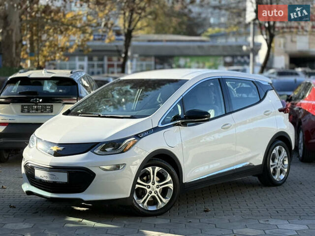 Шевроле Bolt EV 2018 в Одессе на Automoto.ua Белый Шевроле Bolt EV, объемом двигателя 0 л и пробегом 43 тыс. км за 17500 $, фото 9 на Automoto.ua