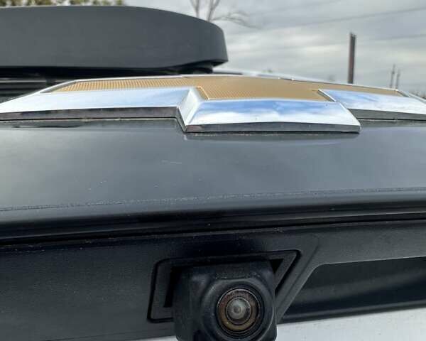 Белый Шевроле Bolt EV, объемом двигателя 0 л и пробегом 30 тыс. км за 16400 $, фото 10 на Automoto.ua