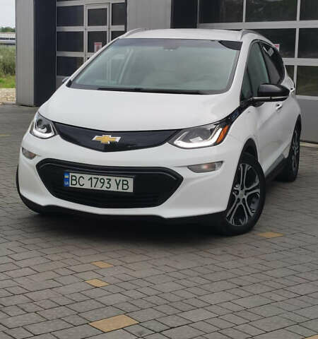 Белый Шевроле Bolt EV, объемом двигателя 0 л и пробегом 230 тыс. км за 12900 $, фото 10 на Automoto.ua
