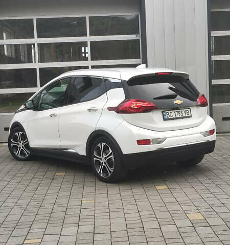 Белый Шевроле Bolt EV, объемом двигателя 0 л и пробегом 230 тыс. км за 12900 $, фото 18 на Automoto.ua