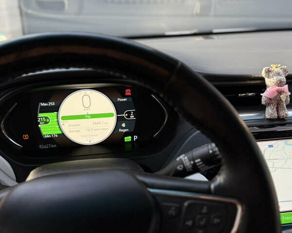 Білий Шевроле Bolt EV, об'ємом двигуна 0 л та пробігом 92 тис. км за 17000 $, фото 15 на Automoto.ua