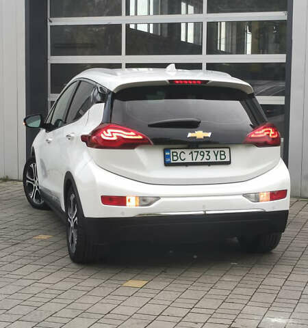 Белый Шевроле Bolt EV, объемом двигателя 0 л и пробегом 230 тыс. км за 12900 $, фото 21 на Automoto.ua
