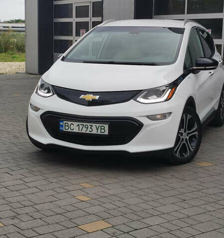 Белый Шевроле Bolt EV, объемом двигателя 0 л и пробегом 230 тыс. км за 12900 $, фото 14 на Automoto.ua