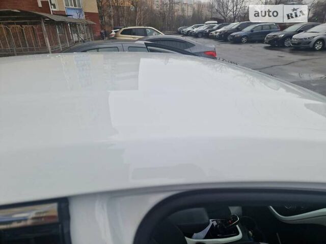 Білий Шевроле Bolt EV, об'ємом двигуна 0 л та пробігом 65 тис. км за 14600 $, фото 39 на Automoto.ua