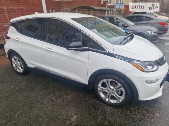 Білий Шевроле Bolt EV, об'ємом двигуна 0 л та пробігом 65 тис. км за 14600 $, фото 3 на Automoto.ua