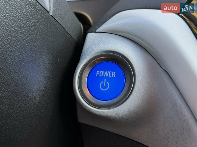 Шевроле Bolt EV 2018 в Одессе на Automoto.ua Белый Шевроле Bolt EV, объемом двигателя 0 л и пробегом 43 тыс. км за 17500 $, фото 51 на Automoto.ua