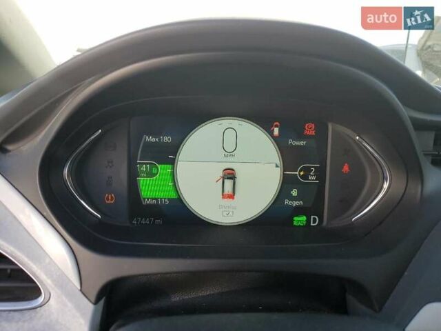Белый Шевроле Bolt EV, объемом двигателя 0 л и пробегом 75 тыс. км за 3700 $, фото 8 на Automoto.ua