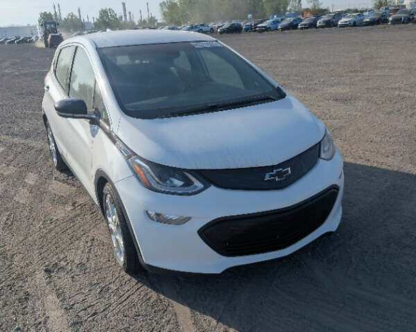 Белый Шевроле Bolt EV, объемом двигателя 0 л и пробегом 182 тыс. км за 11200 $, фото 6 на Automoto.ua