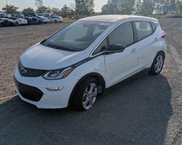 Белый Шевроле Bolt EV, объемом двигателя 0 л и пробегом 182 тыс. км за 11200 $, фото 5 на Automoto.ua