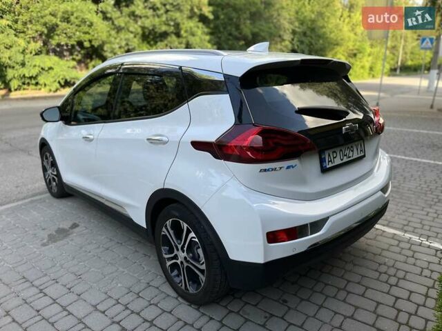 Белый Шевроле Bolt EV, объемом двигателя 0 л и пробегом 57 тыс. км за 16500 $, фото 26 на Automoto.ua