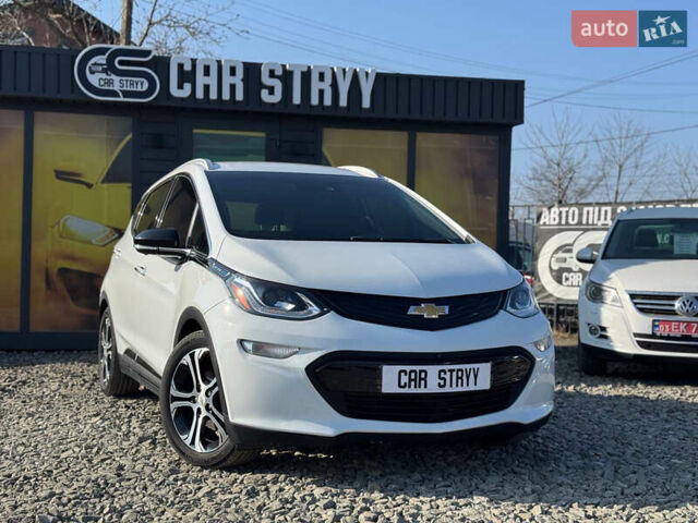 Белый Шевроле Bolt EV, объемом двигателя 0 л и пробегом 39 тыс. км за 16500 $, фото 10 на Automoto.ua