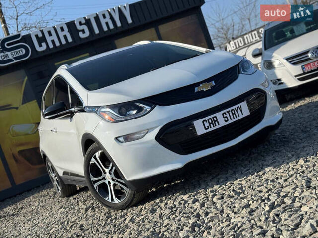 Белый Шевроле Bolt EV, объемом двигателя 0 л и пробегом 39 тыс. км за 16500 $, фото 12 на Automoto.ua