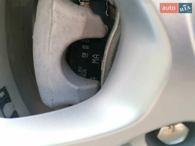 Белый Шевроле Bolt EV, объемом двигателя 0 л и пробегом 41 тыс. км за 16800 $, фото 11 на Automoto.ua