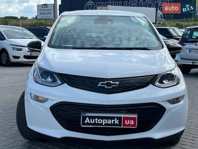Белый Шевроле Bolt EV, объемом двигателя 0 л и пробегом 132 тыс. км за 12800 $, фото 1 на Automoto.ua