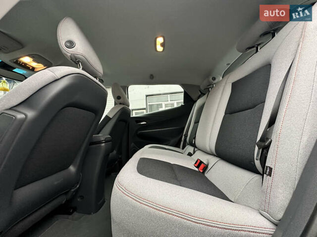 Белый Шевроле Bolt EV, объемом двигателя 0 л и пробегом 116 тыс. км за 16950 $, фото 22 на Automoto.ua