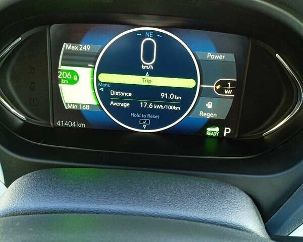 Белый Шевроле Bolt EV, объемом двигателя 0 л и пробегом 41 тыс. км за 16600 $, фото 16 на Automoto.ua