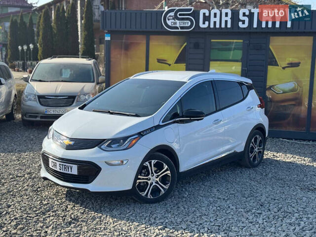 Белый Шевроле Bolt EV, объемом двигателя 0 л и пробегом 39 тыс. км за 16500 $, фото 5 на Automoto.ua