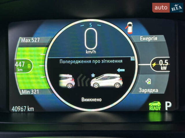Белый Шевроле Bolt EV, объемом двигателя 0 л и пробегом 40 тыс. км за 15250 $, фото 52 на Automoto.ua