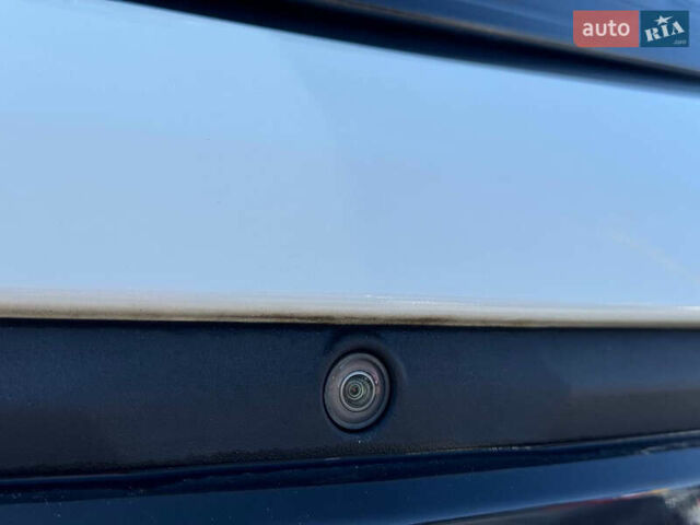 Белый Шевроле Bolt EV, объемом двигателя 0 л и пробегом 39 тыс. км за 16500 $, фото 16 на Automoto.ua