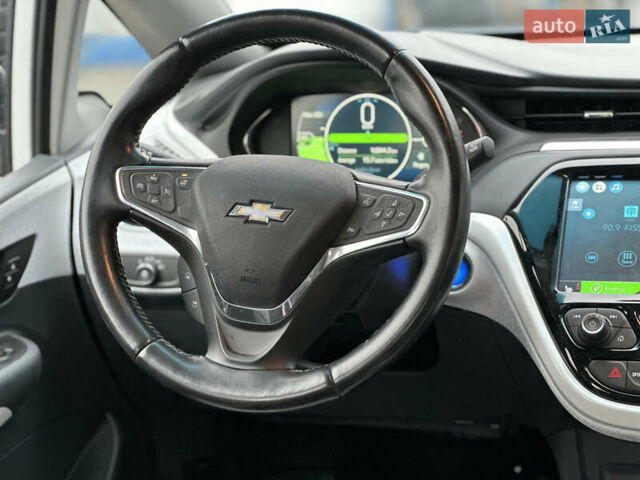 Белый Шевроле Bolt EV, объемом двигателя 0 л и пробегом 116 тыс. км за 16950 $, фото 27 на Automoto.ua