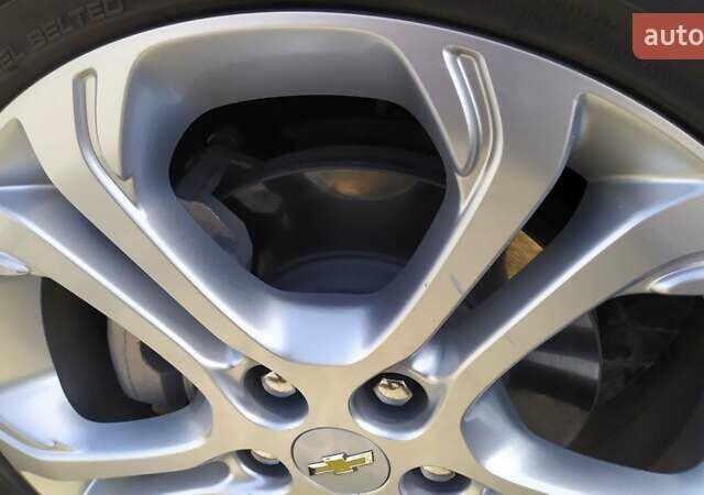 Белый Шевроле Bolt EV, объемом двигателя 0 л и пробегом 170 тыс. км за 14950 $, фото 19 на Automoto.ua