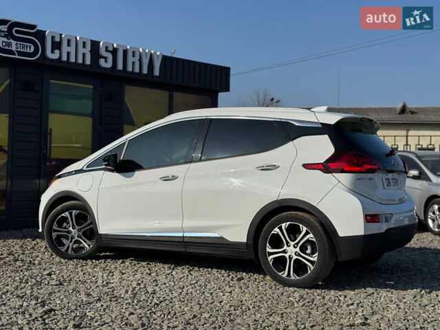 Белый Шевроле Bolt EV, объемом двигателя 0 л и пробегом 39 тыс. км за 16500 $, фото 21 на Automoto.ua