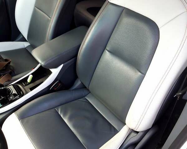 Білий Шевроле Bolt EV, об'ємом двигуна 0 л та пробігом 28 тис. км за 18800 $, фото 32 на Automoto.ua