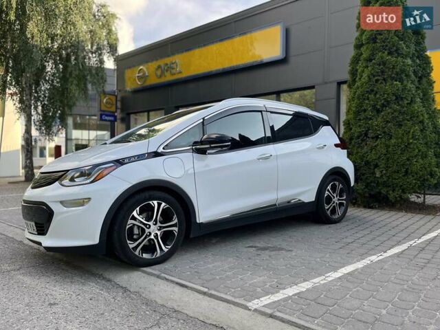 Белый Шевроле Bolt EV, объемом двигателя 0 л и пробегом 57 тыс. км за 16500 $, фото 27 на Automoto.ua