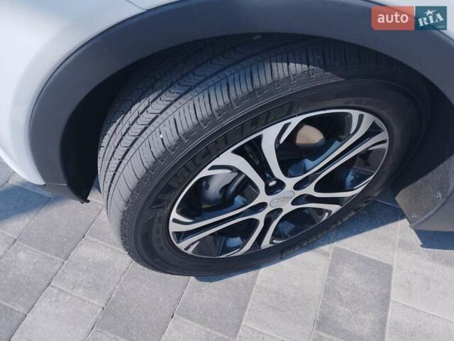 Білий Шевроле Bolt EV, об'ємом двигуна 0 л та пробігом 87 тис. км за 17700 $, фото 9 на Automoto.ua