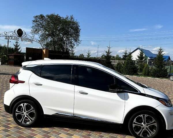 Білий Шевроле Bolt EV, об'ємом двигуна 0 л та пробігом 28 тис. км за 18800 $, фото 5 на Automoto.ua