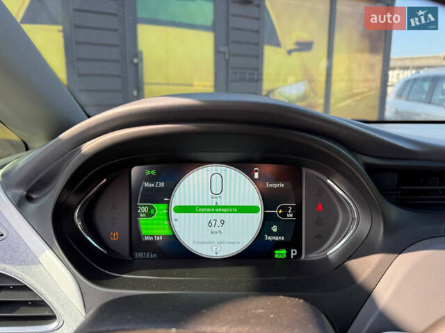 Белый Шевроле Bolt EV, объемом двигателя 0 л и пробегом 39 тыс. км за 16500 $, фото 70 на Automoto.ua