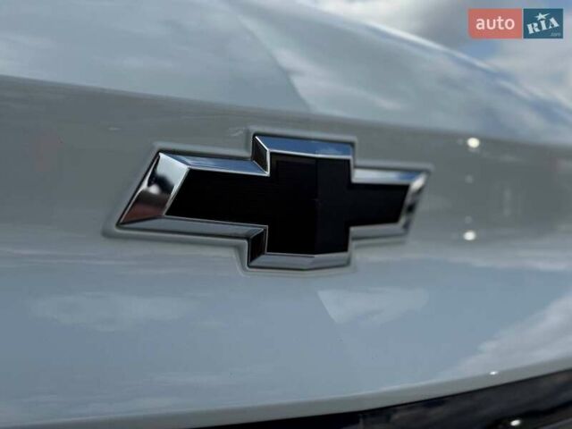 Белый Шевроле Bolt EV, объемом двигателя 0 л и пробегом 56 тыс. км за 21000 $, фото 15 на Automoto.ua